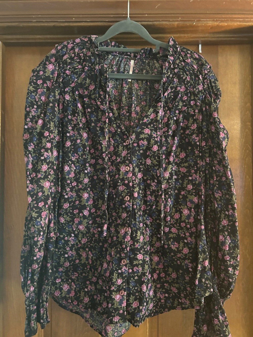 Free People Black Floral Button-Front Blouse with Pink Roses - Picture 4 of 7